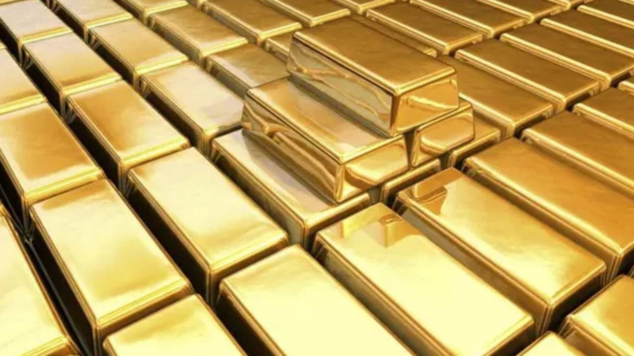 İki Büyük Banka Altın Fiyat Tahminlerini Yükseltti: 2026'da 5.000 Dolar Hedefi