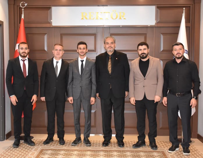 AFSÜ Rektörü Adem Aslan, ÜNİPERSEN Temsilcilerini Makamında Ağırladı