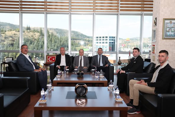 MHP Sinanpaşa Heyeti, Afyonkarahisar TSO'yu Ziyaret Etti