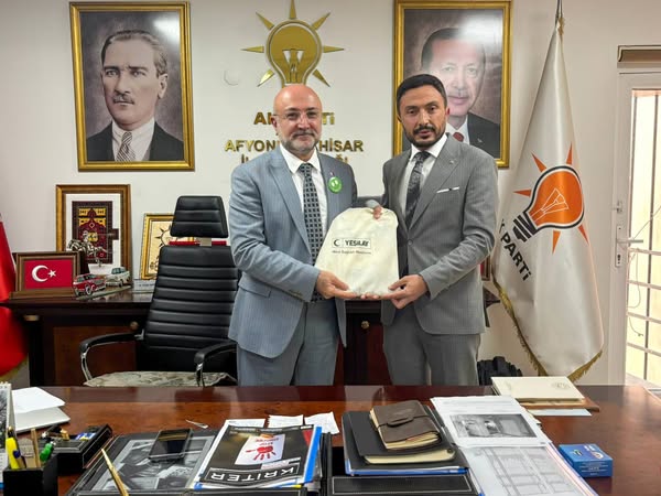 Yeşilay ve AK Parti Afyonkarahisar'dan Bağımlılıkla Mücadele İş Birliği