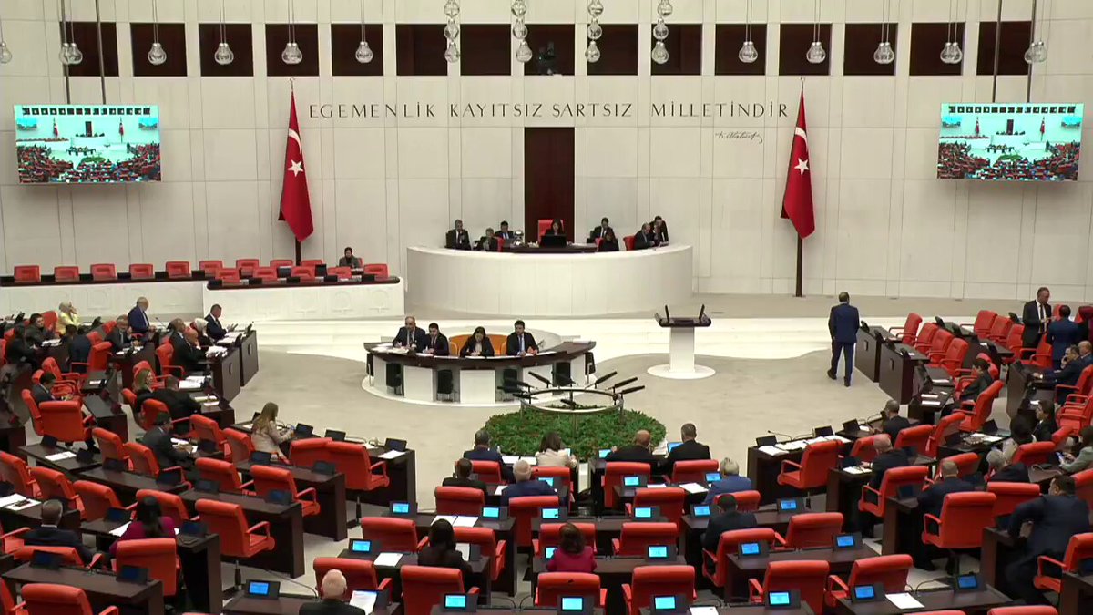 DEM Partili Sırrı Sakık'tan 'Kürtleri Yok Saymak' Eleştirisi