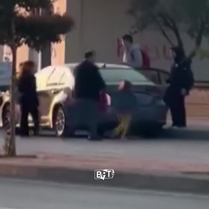 Denizli'de Okul Müdürü Çocuklarının Gözü Önünde Silahlı Saldırıya Uğradı
