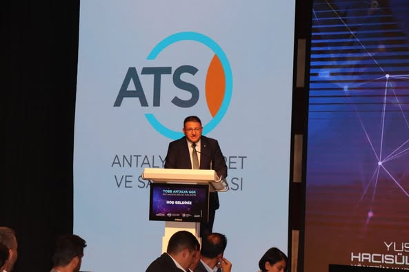 TOBB Genç Girişimciler Antalya'da Bölge Toplantısında Buluştu