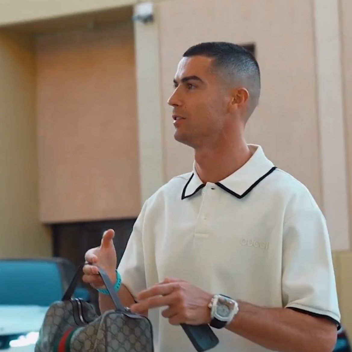 Cristiano Ronaldo'nun Yeni İmajı Hayranlarını Şaşırttı