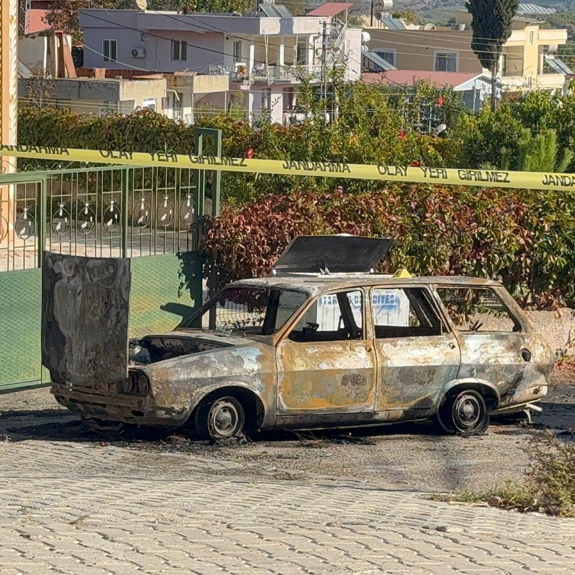 Mersin'de Av Tüfeğiyle Cinayet ve İntihar: 13 Yaşındaki Çocuk Hayatını Kaybetti