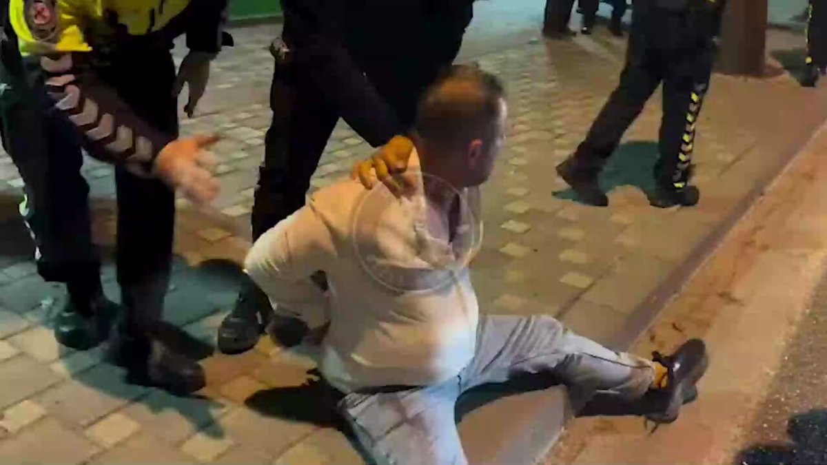 Bursa'da Alkollü Sürücü Polisten Kaçmaya Çalıştı