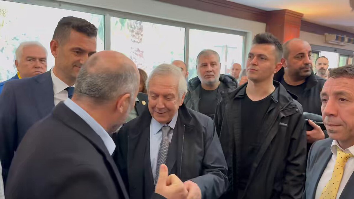 Aziz Yıldırım Yüksek Divan Kurulu Toplantısında