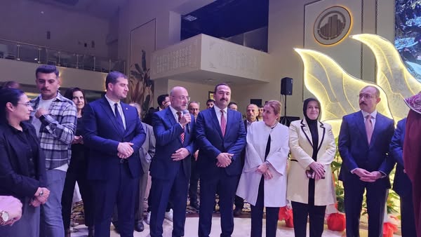 AK Parti Afyonkarahisar İl Başkanı Şahin, Ankara'daki Nikah Töreninde Şahitlik Yaptı