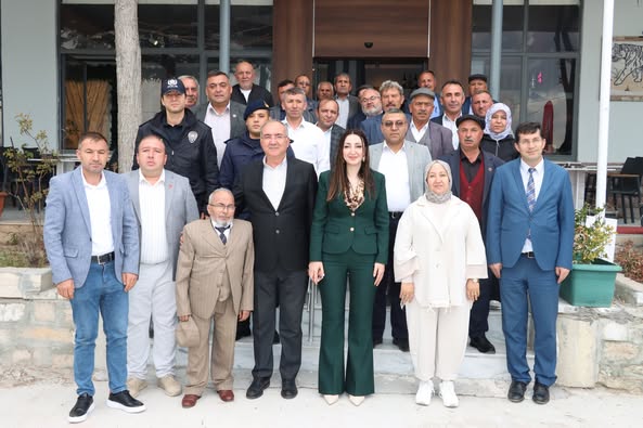 İscehisar'da Muhtarlar Günü Coşkusu: Başkan Kılınçarslan'dan Anlamlı Mesaj