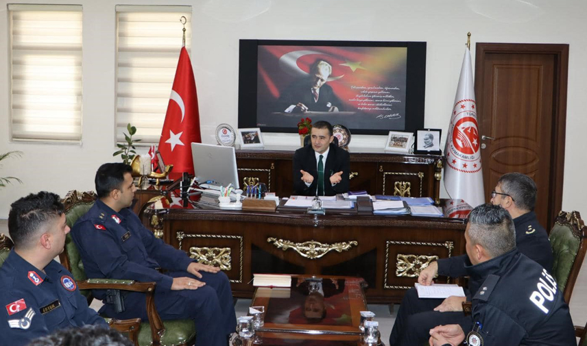 Emirdağda güvenlik ve asayiş toplantısı yapıldı