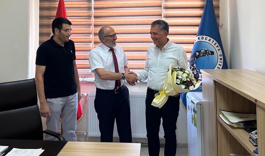 Uzaktan Eğitim Meslek Yüksekokulunda Devir Teslim Töreni Gerçekleştirildi